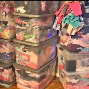 Tote of baby girls clothing 5 pounds!!!)